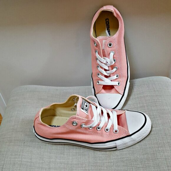 CONVERSE Chuck TAYLOR PINK SNEAKERS SZ 8 - Picture 8 of 8